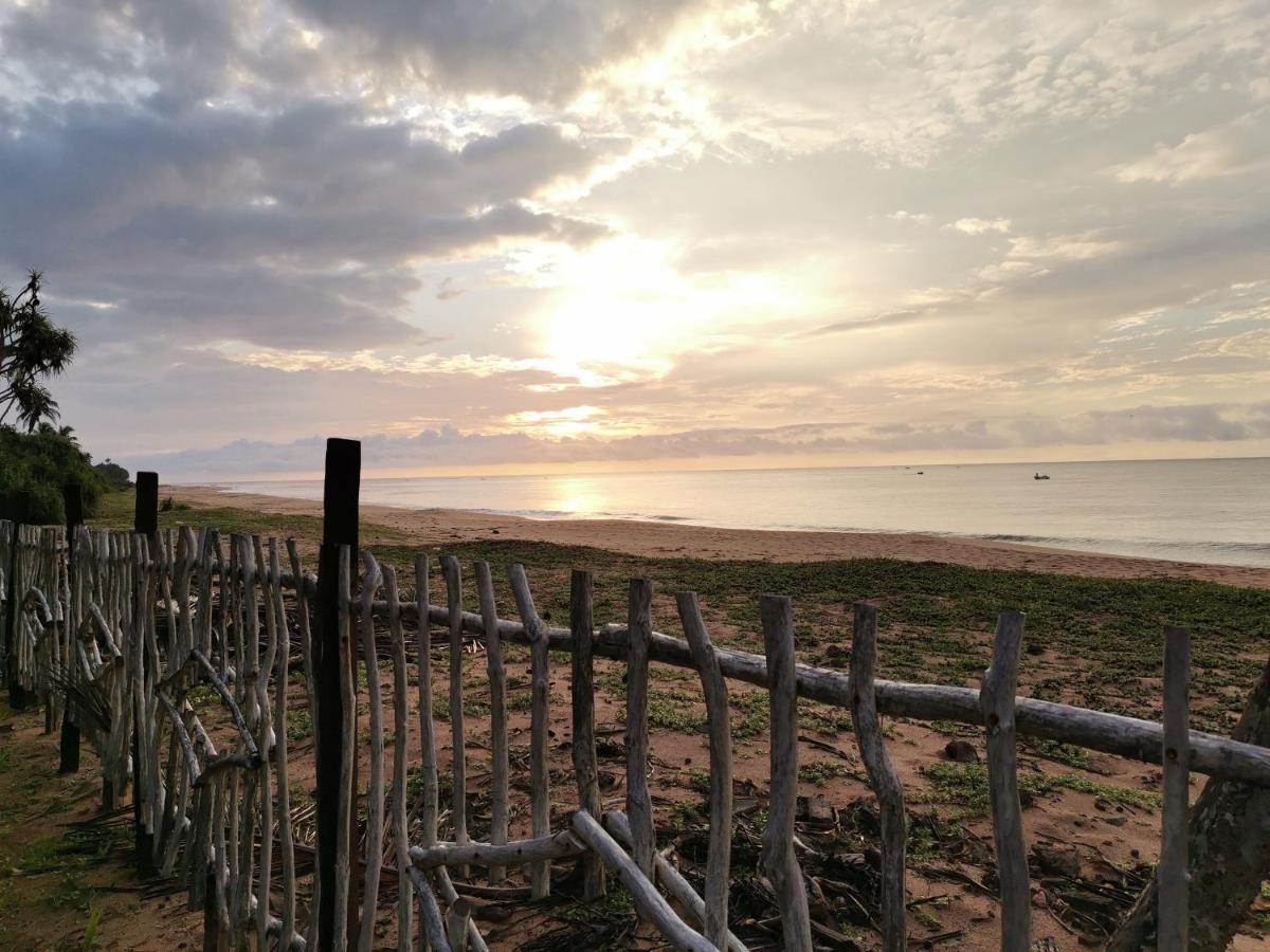 Helios Beach Resort Tangalle Zewnętrze zdjęcie