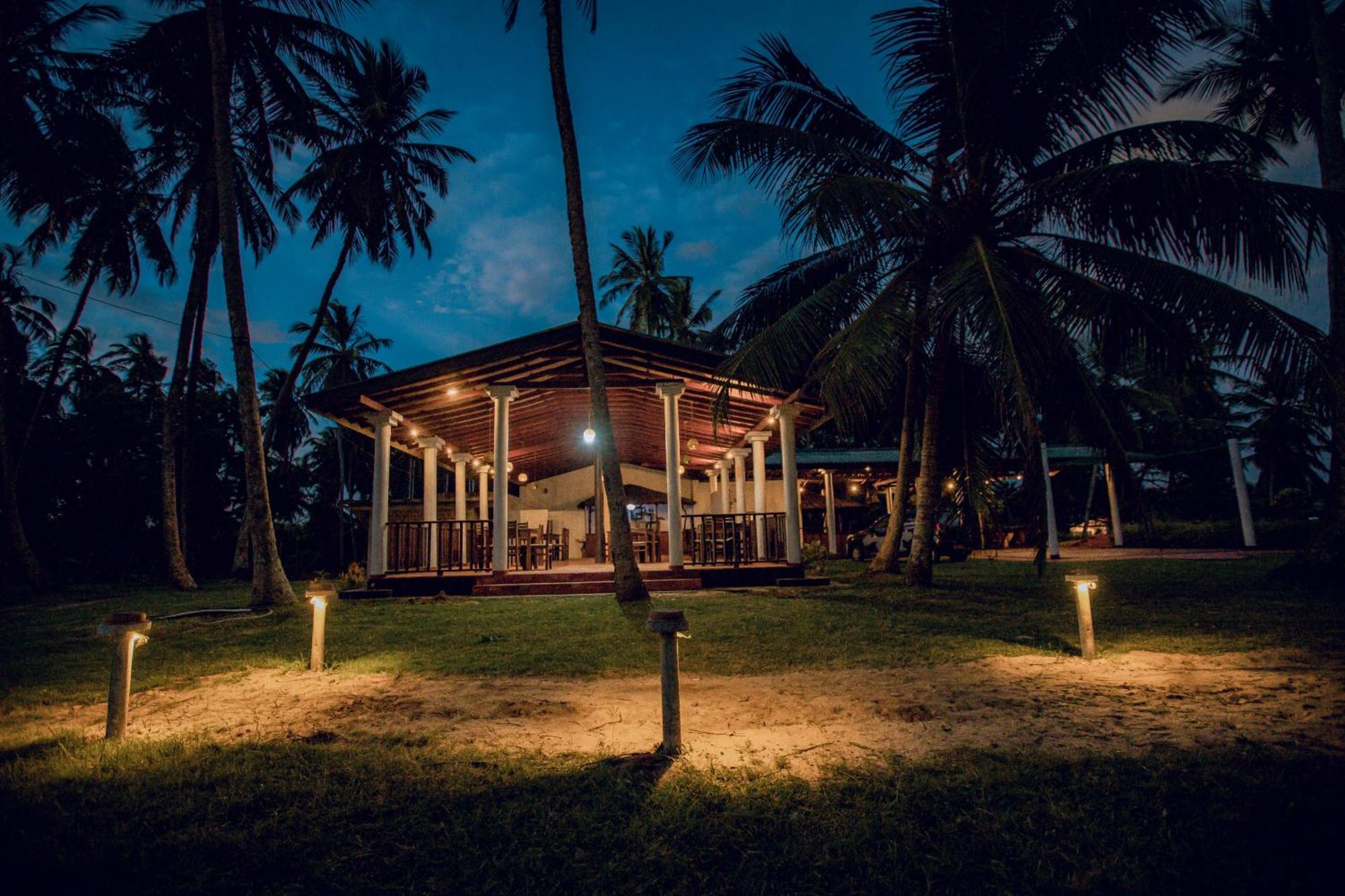 Helios Beach Resort Tangalle Zewnętrze zdjęcie